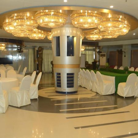 Alsafina Hotel Lahor Kültér fotó